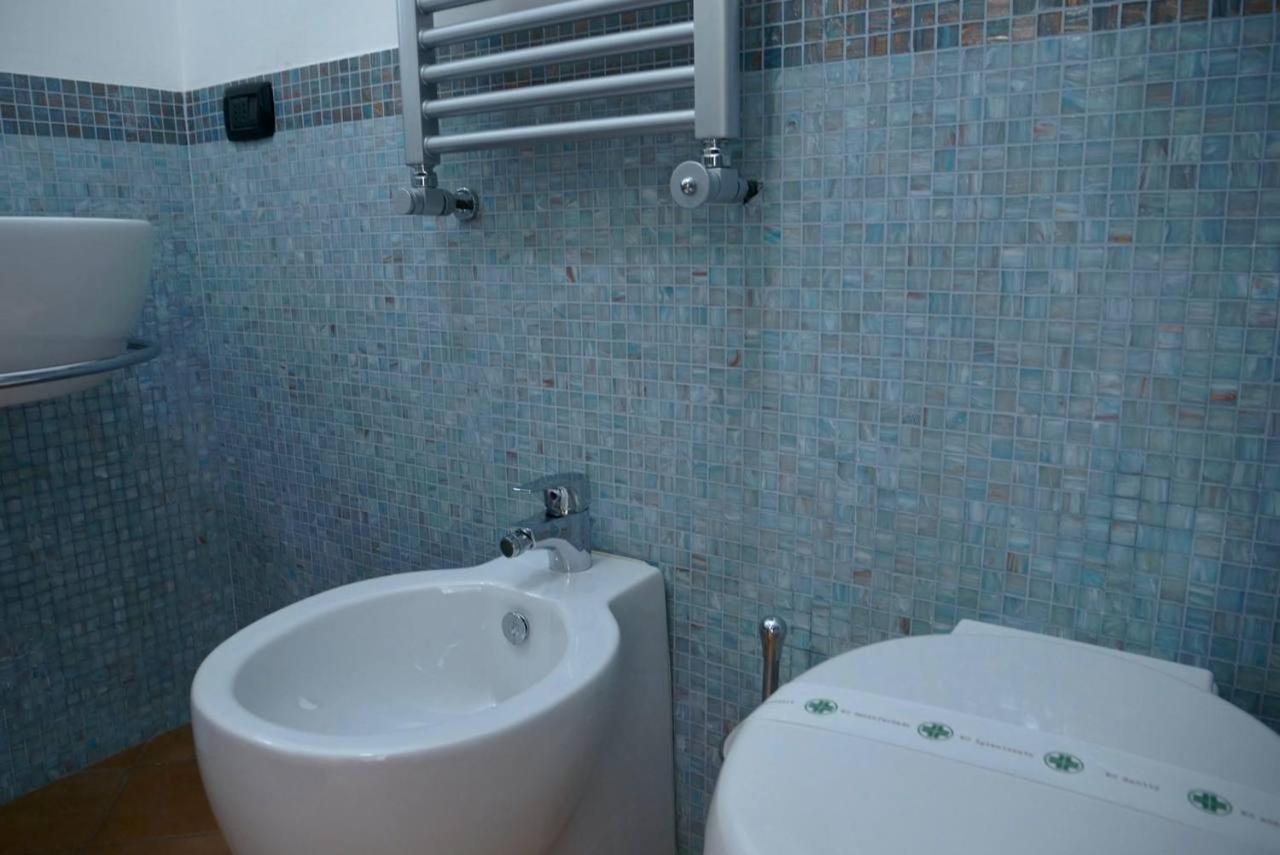 Blu Suites And Apartments Барі Екстер'єр фото