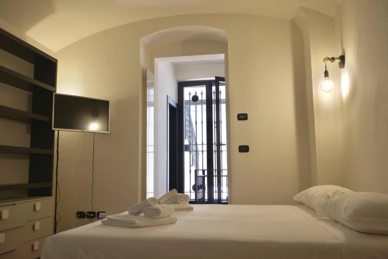 Blu Suites And Apartments Барі Екстер'єр фото